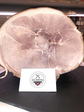 Jambon fumé maison