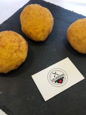 Arancini Bolognaise